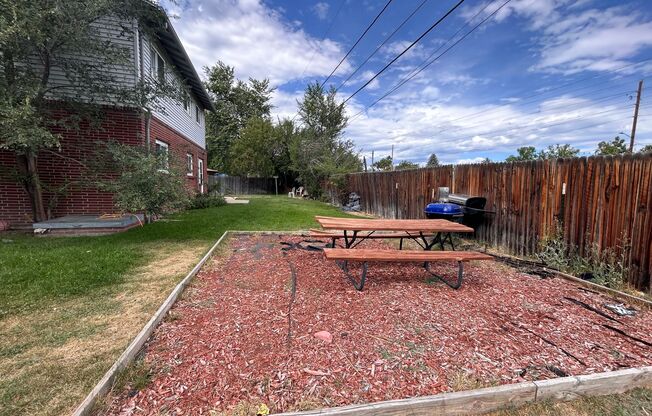 8967 W 54th Place