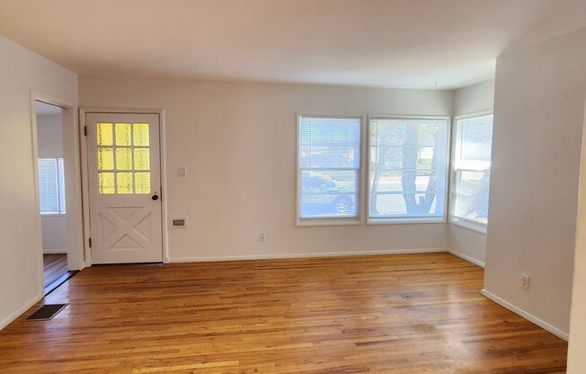 El Cerrito: Charming 3bd/2ba House - Single Level