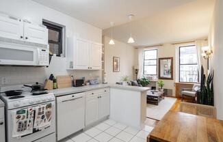 124 2 AVE