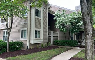 Commuter's Dream with Easy Living