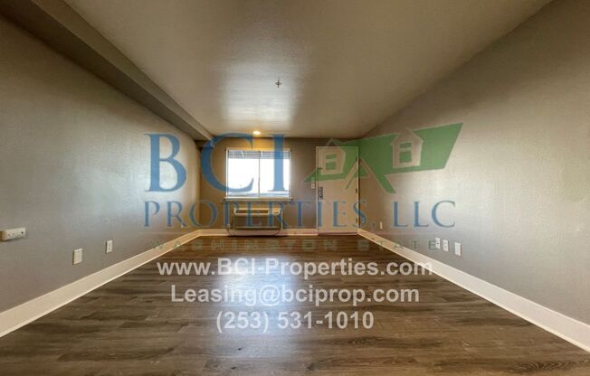 1 bed, 1 bath, 650 sqft, $1,075, Unit Azul Apartments- #164