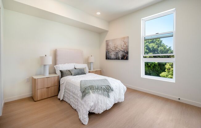 2 beds, 2 baths, 724 sqft, $3,895, Unit 301