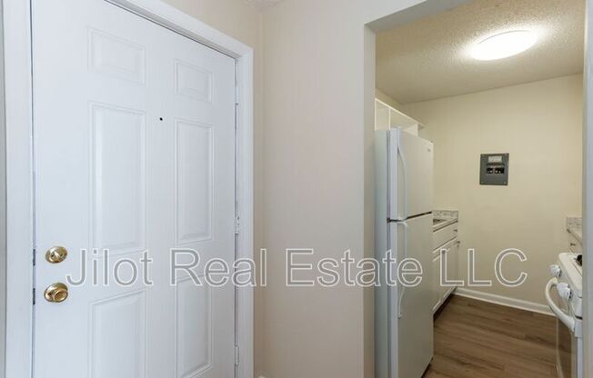 496 HOLDERNESS ST SW