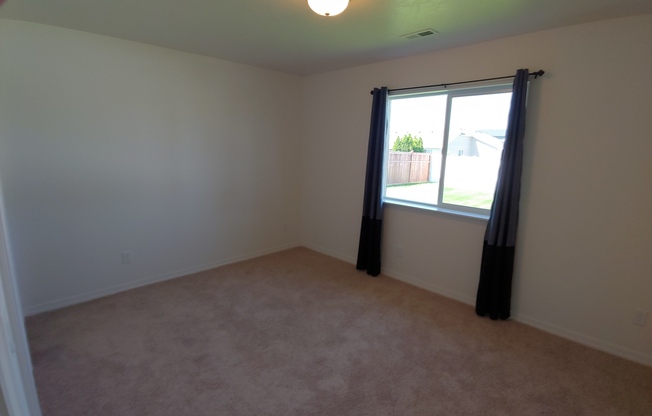 3 beds, 2 baths, $2,299