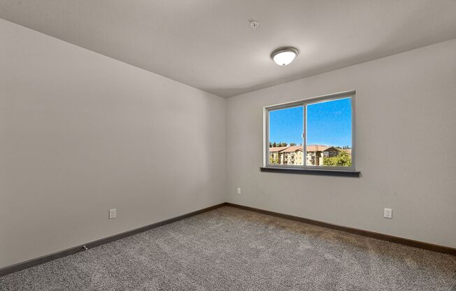 3 beds, 2 baths, 1,000 sqft, $2,150, Unit Unit 401