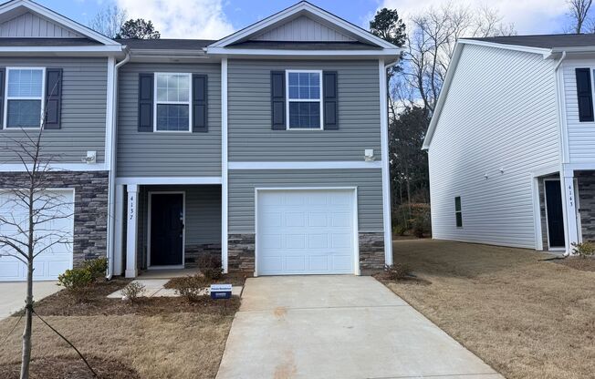 Beautiful Townhome in Charlotte
