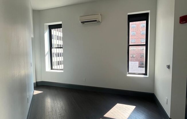 1 bed, 1.5 baths, 750 sqft, $2,199, Unit 503