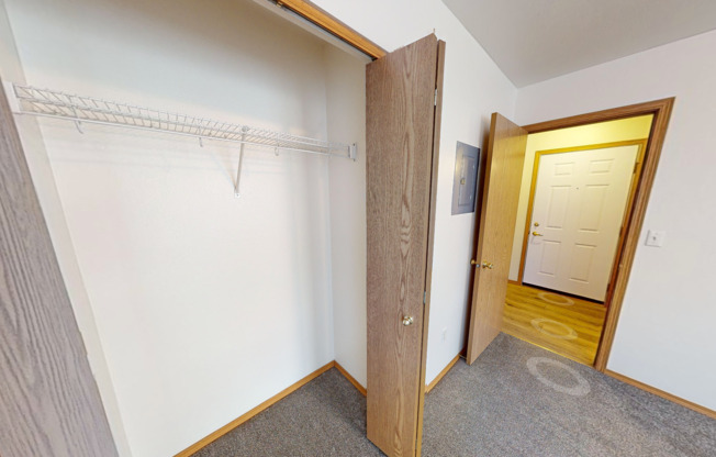 1 bed, 1 bath, 595 sqft, $975, Unit 1240-09