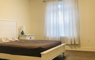 2 beds, 1 bath, 982 sqft, $3,200, Unit 207