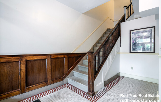1404 Beacon St Apt 4