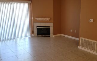 2 beds, 2 baths, $1,250