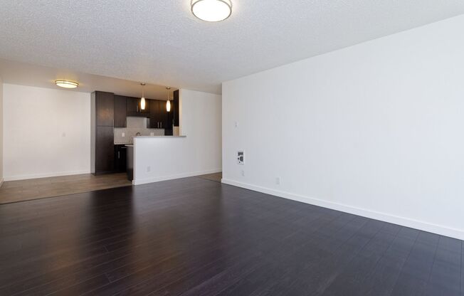 1 bed, 1 bath, 780 sqft, $2,195, Unit 205