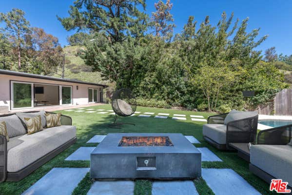 10120 CIELO DR
