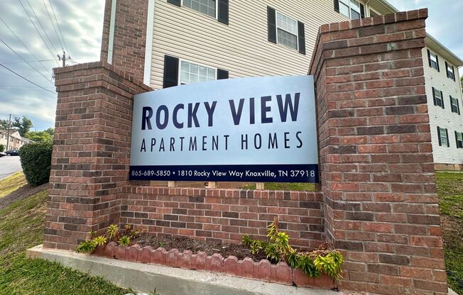 2 beds, 2 baths, 1,010 sqft, $1,298, Unit B3-201