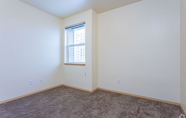 2 beds, 2 baths, 1,022 sqft, $2,450, Unit 501