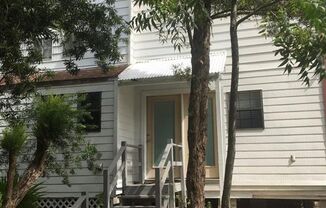 2 bedrooms / 1 bath single family home