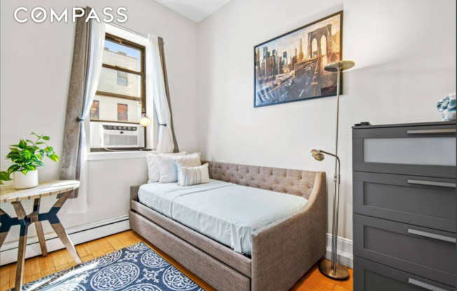 226 W 137 ST