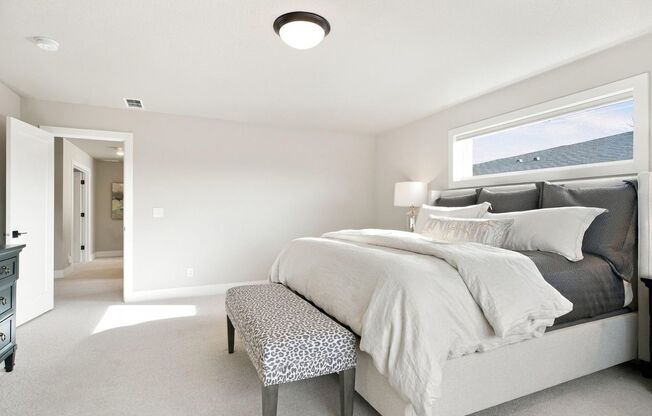 3 beds, 3 baths, $3,495
