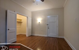 4546 N. Damen CL-4546-S1