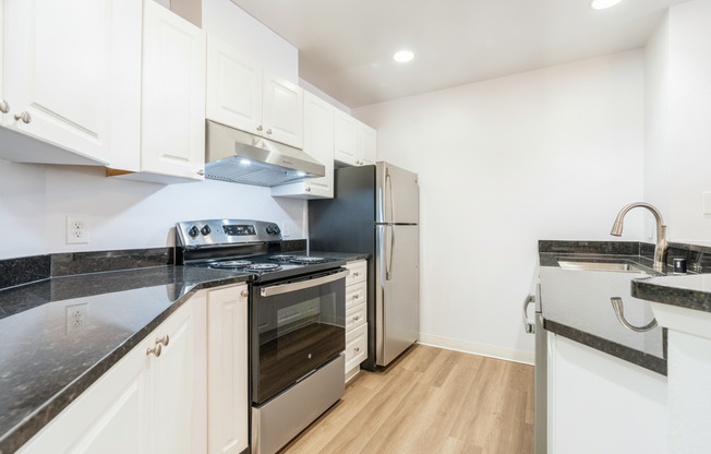 2 beds, 1.5 baths, 1,092 sqft, $2,795, Unit 109