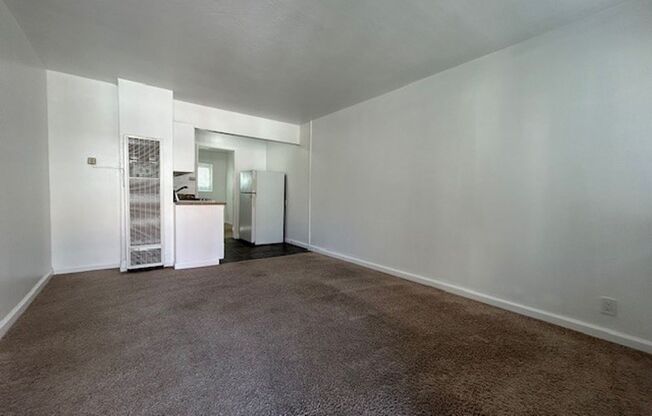 *** Comfortable, cozy 1-bdr right at downtown Shattuck Ave.