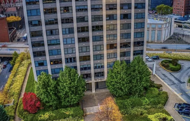 112 Washington Pl