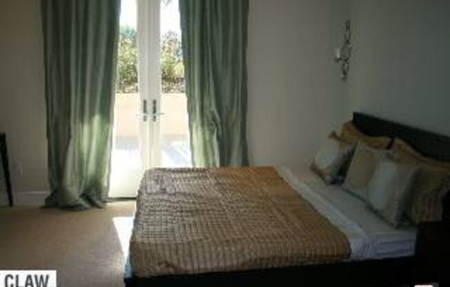 1517 S Bentley Ave Apt 303