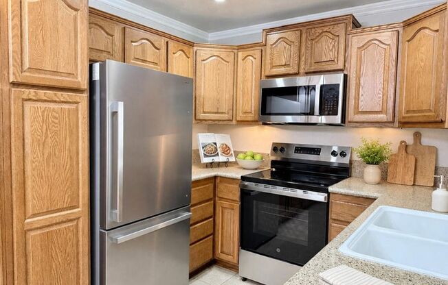 2 beds, 2 baths, $2,850, Unit #2207