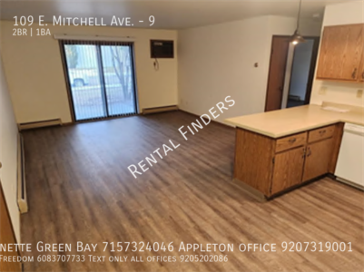 109 E MITCHELL AVE