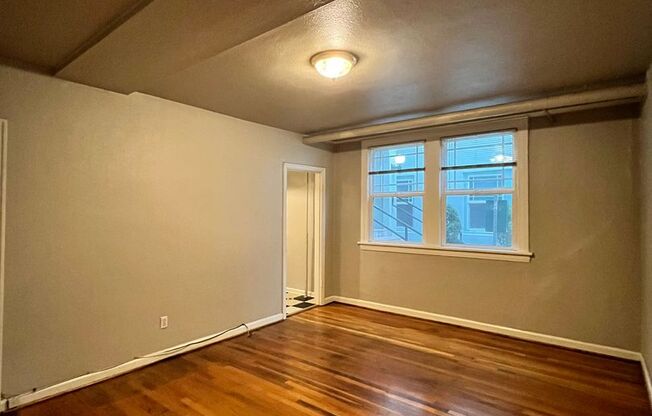 1 bed, 1 bath, $1,345, Unit 007