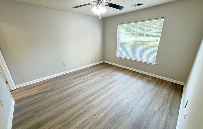 1 bed, 1 bath, 779 sqft, $1,150, Unit 5130 R