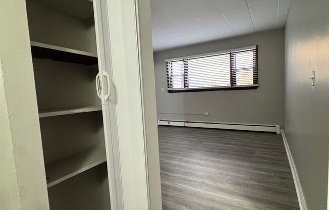 33rd Ave Apartments