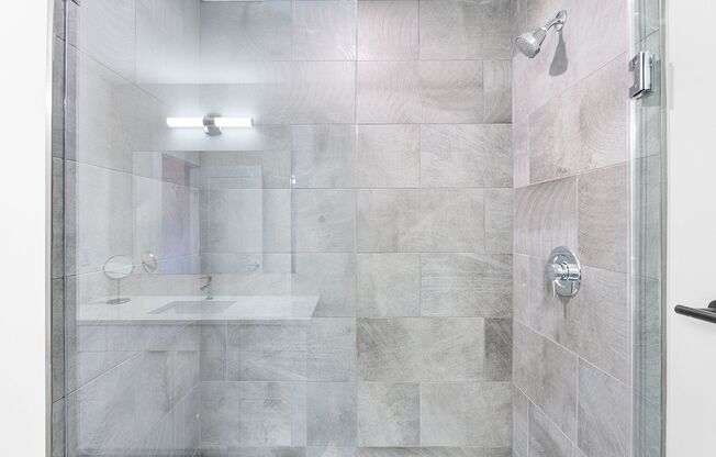 Studio, 1 bath, 398 sqft, $1,350, Unit 504