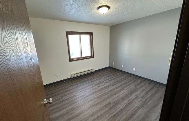 2 beds, 1 bath, 750 sqft, $710, Unit A204