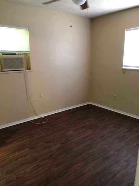 2 beds, 1 bath, $795