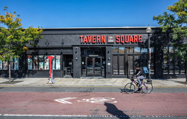 Tavern in The Square restaurants front entrance