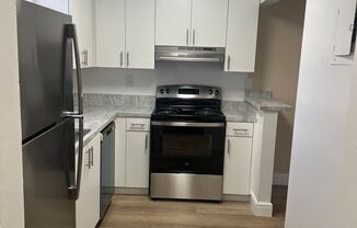 Cross Creek Apartments