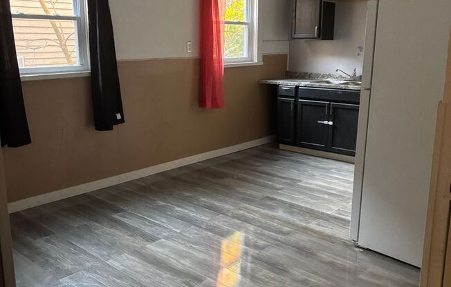 241-243 Baker St Aliquippa, PA 15001