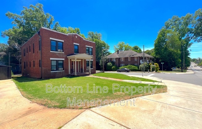 600 HAWTHORNE LN