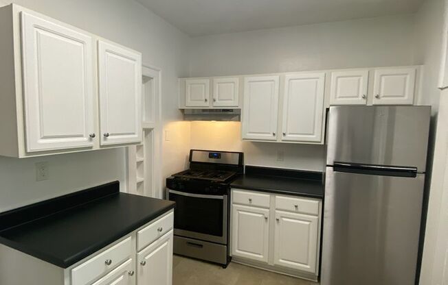 2 beds, 2 baths, 1,350 sqft, $2,600, Unit 934-10