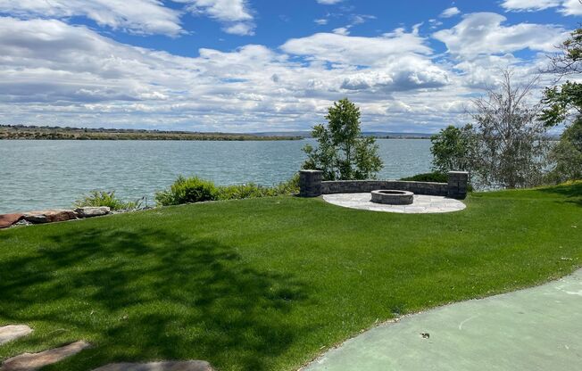 5 Bedroom 3 Bath With An Unobstructed Lake View!!!!