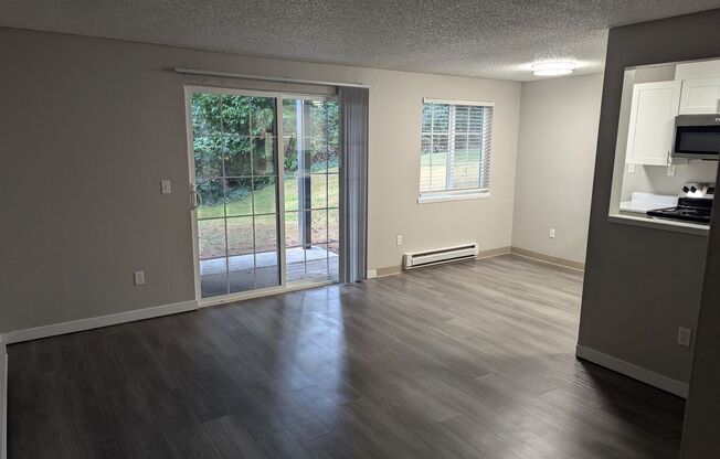 Studio, 1 bath, 580 sqft, $1,525, Unit C106