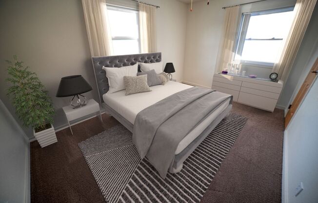 3 beds, 2 baths, 1,600 sqft, $1,995, Unit ew-21