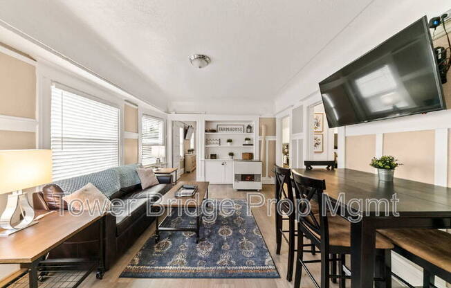 717 17 ST