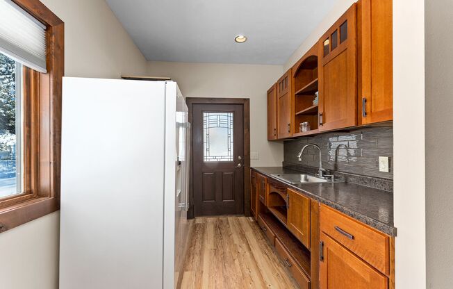 Modern Studio Apartment North Sioux Falls.