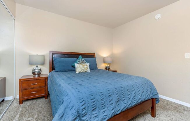 2 beds, 1 bath, 760 sqft, $1,129