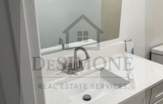 2 beds, 2 baths, 1,012 sqft, $1,399, Unit R-44