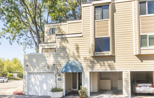 1234 S WESTLAKE BLVD