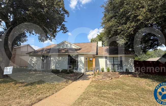 1313 MILFORD DR