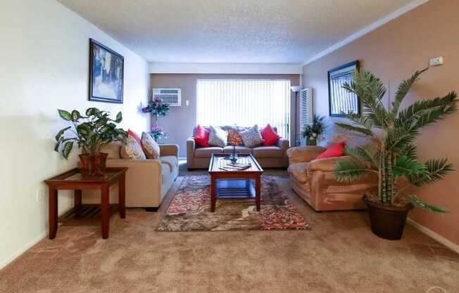 1 bed, 1 bath, 700 sqft, $2,000, Unit 105